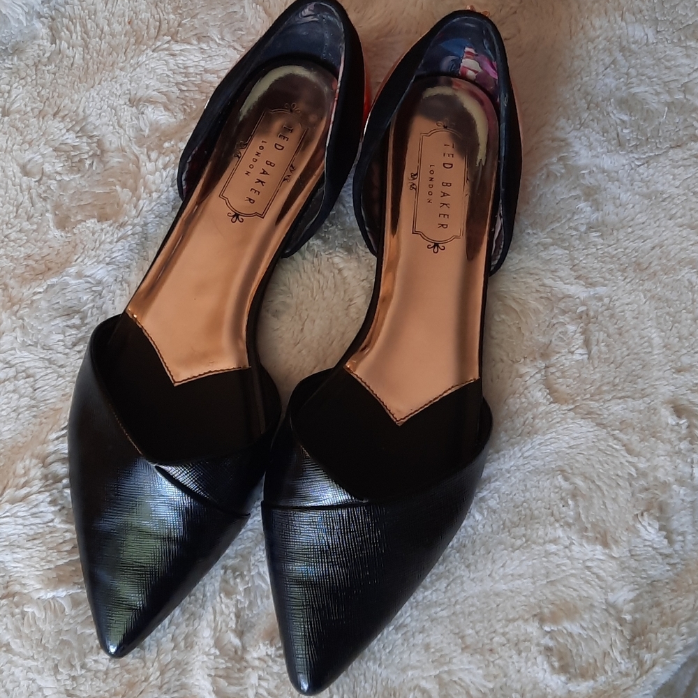 Ted Baker Black Rose Gold Flats Shoes Point Toe 39